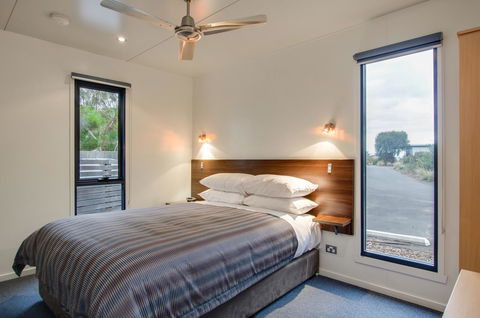 Swansea Beach Chalets - Northern Rivers Accommodation 14