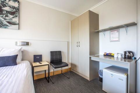 Nightcap At Carlyle Hotel - Northern Rivers Accommodation 1