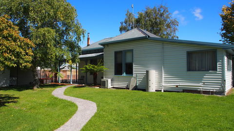 Strahan Retreat Holiday Park - Northern Rivers Accommodation 43
