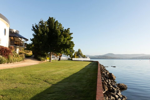 Wrest Point - Northern Rivers Accommodation 1