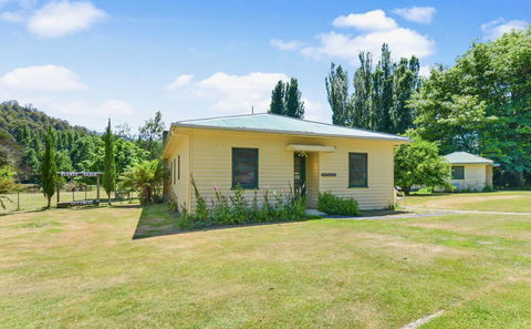 Giants Table And Cottages - Northern Rivers Accommodation 3