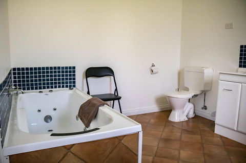 Giants Table And Cottages - Northern Rivers Accommodation 8