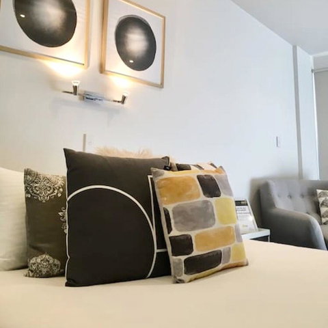 Sandy Bay Studio Apartment - Northern Rivers Accommodation 1