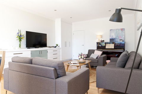 Sandy Bay Waterfront Home - Northern Rivers Accommodation 27