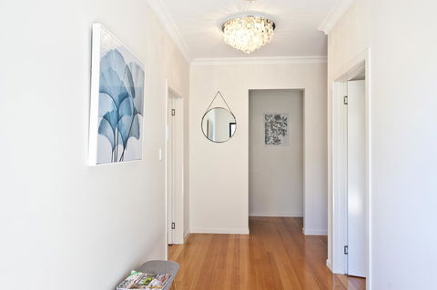 Sandy Bay Waterfront Home - Northern Rivers Accommodation 25