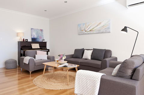 Sandy Bay Waterfront Home - Northern Rivers Accommodation 37