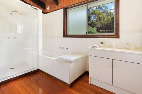 Harvey Farm Lodge - Northern Rivers Accommodation 13