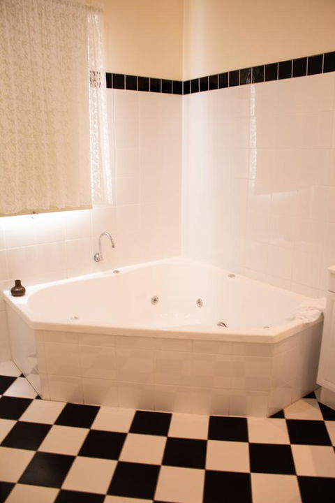 Stanley Hotel & Apartments - Northern Rivers Accommodation 11