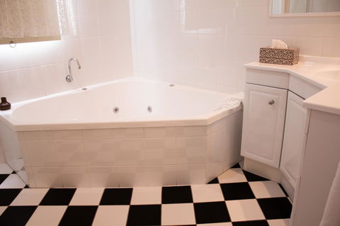 Stanley Hotel & Apartments - Northern Rivers Accommodation 12