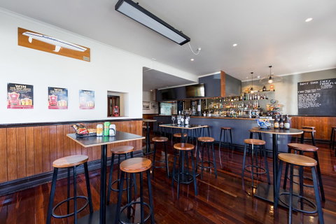 Customs House Hotel - Northern Rivers Accommodation 25