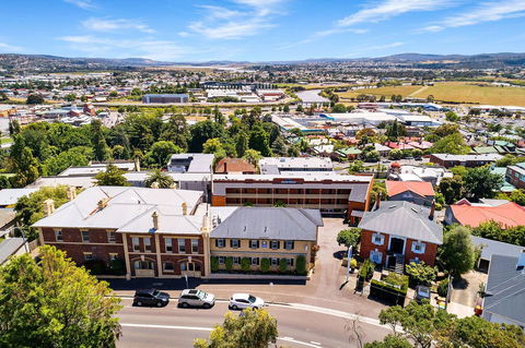 Coach House Launceston - Northern Rivers Accommodation 30