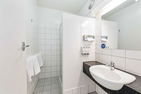 Coach House Launceston - Northern Rivers Accommodation 24