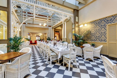 Hadley\'s Orient Hotel - Northern Rivers Accommodation 2