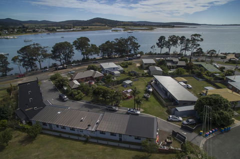 Georges Bay Apartments - Northern Rivers Accommodation 25