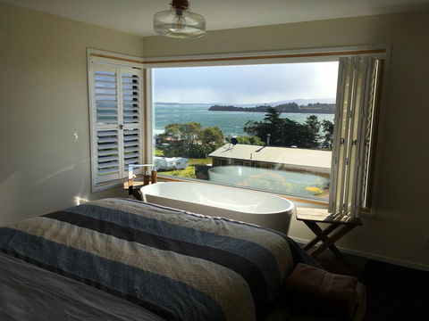 Couples Getaway On Bruny Island - Northern Rivers Accommodation 29