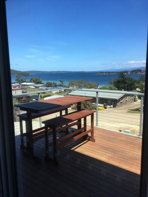 Couples Getaway On Bruny Island - Northern Rivers Accommodation 9