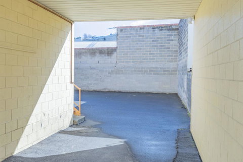 4 Bedroom House - Hobart CBD - Free Parking - Free WIFI - Northern Rivers Accommodation 26
