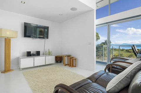 Sunset Bay Escape - Northern Rivers Accommodation 18