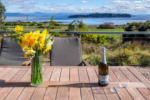 Sunset Bay Escape - Northern Rivers Accommodation 8