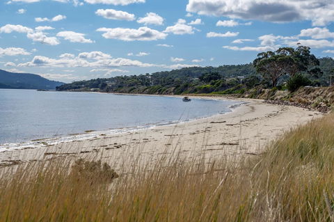 Sunset Bay Escape - Northern Rivers Accommodation 2