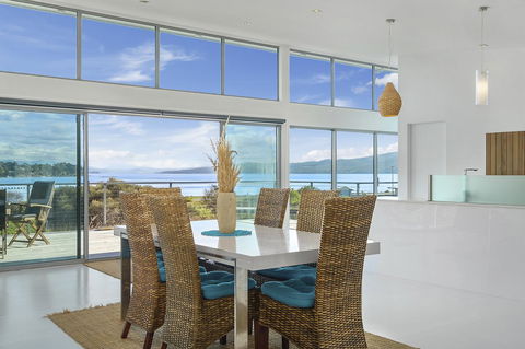 Sunset Bay Escape - Northern Rivers Accommodation 17