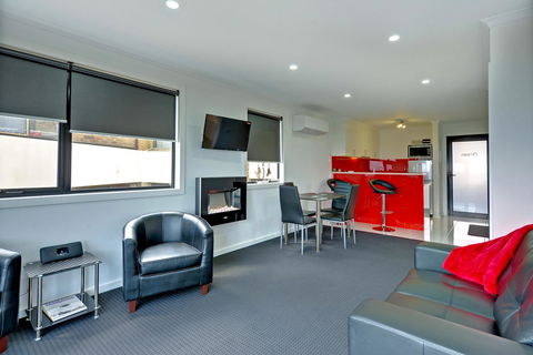 Burnie By The Bay Apartments - Northern Rivers Accommodation 6