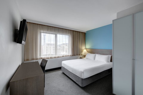 Travelodge Hotel Hobart - Northern Rivers Accommodation 12