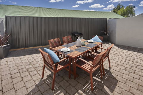 Elphin Serviced Apartments - Northern Rivers Accommodation 21