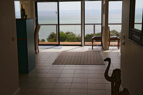 Banksy's By The Bay - Northern Rivers Accommodation 3