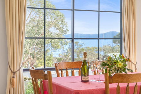 Omaroo Cottage Bruny Island - Northern Rivers Accommodation 5