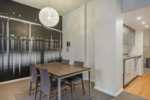 Mantra One Sandy Bay Road - Northern Rivers Accommodation 19
