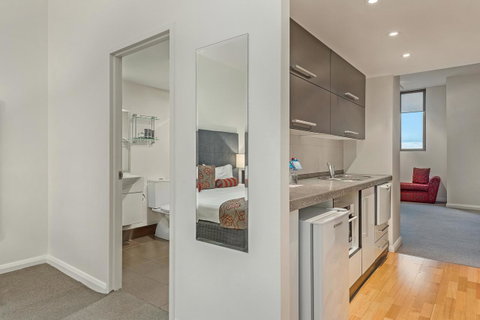 Mantra One Sandy Bay Road - Northern Rivers Accommodation 9