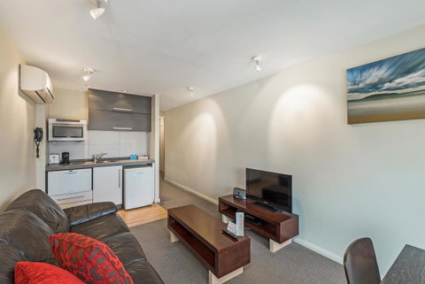 Mantra One Sandy Bay Road - Northern Rivers Accommodation 29