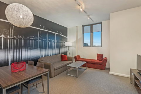 Mantra One Sandy Bay Road - Northern Rivers Accommodation 3