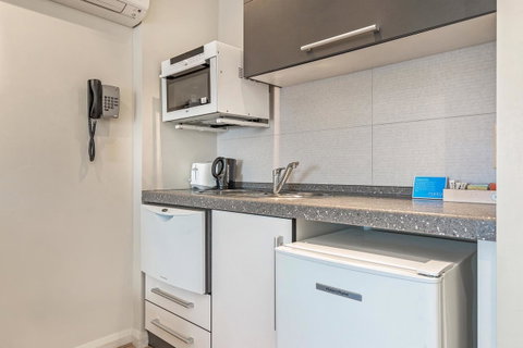 Mantra One Sandy Bay Road - Northern Rivers Accommodation 32