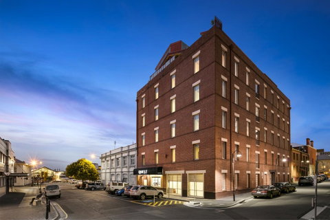 Hobart Waterfront Apartments - Northern Rivers Accommodation 4