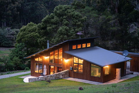 Adventure Bay Retreat Bruny Island - Northern Rivers Accommodation 1