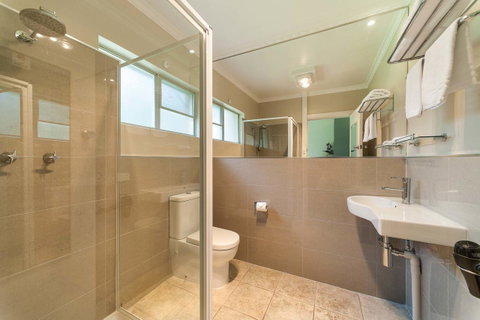 The Waterfront Wynyard - Northern Rivers Accommodation 23