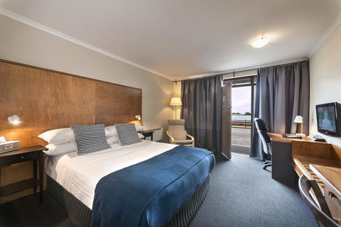 The Waterfront Wynyard - Northern Rivers Accommodation 27
