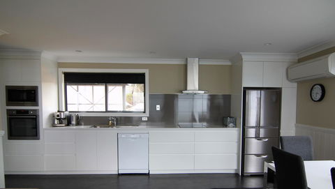 SEA EAGLE COTTAGE Amazing Views Of Bay Of Fires - Northern Rivers Accommodation 7