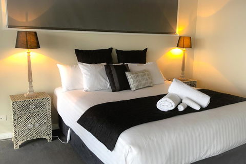 SEA EAGLE COTTAGE Amazing Views Of Bay Of Fires - Northern Rivers Accommodation 2