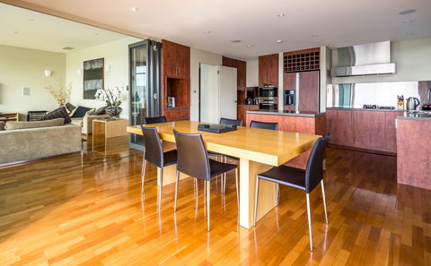 Lenna Of Hobart - Northern Rivers Accommodation 40