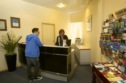Mayfair Plaza Motel And Apartments - Northern Rivers Accommodation 2