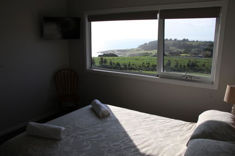Penguin Seaside Farm - Northern Rivers Accommodation 5