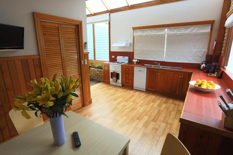@ The Beach & Not Quite @ The Beach Holiday Cottages - Stanley - Northern Rivers Accommodation 16
