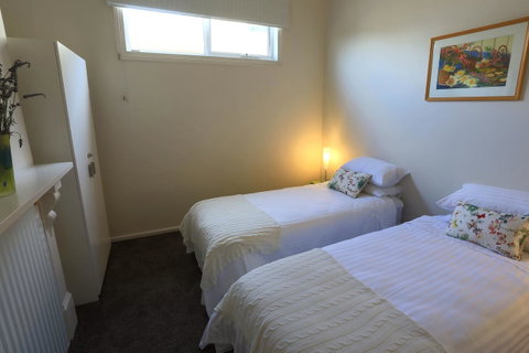 @ The Beach & Not Quite @ The Beach Holiday Cottages - Stanley - Northern Rivers Accommodation 23