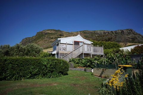 @ The Beach & Not Quite @ The Beach Holiday Cottages - Stanley - Northern Rivers Accommodation 2