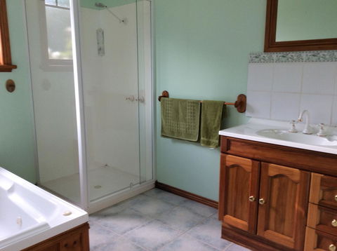 Our Cottage - Northern Rivers Accommodation 6