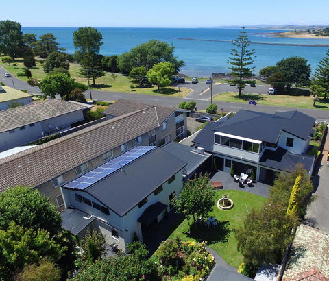 Birchwood On The River - Devonport, Tasmania - Self-Contained And Self-Catering Accommodation - Northern Rivers Accommodation 9