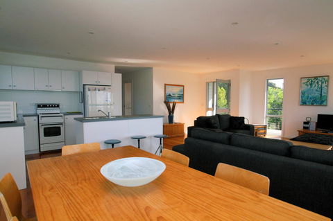 Suntrap Cove Bicheno - Northern Rivers Accommodation 21